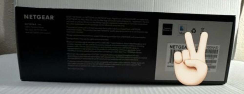 Netgear Nighthawk AC1900 WiFi Cable Modem Router (Model C7000v2) - Picture 15 of 15
